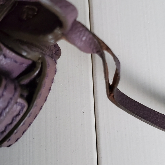 EUC Salvatore Ferragamo purse - Picture 7 of 14